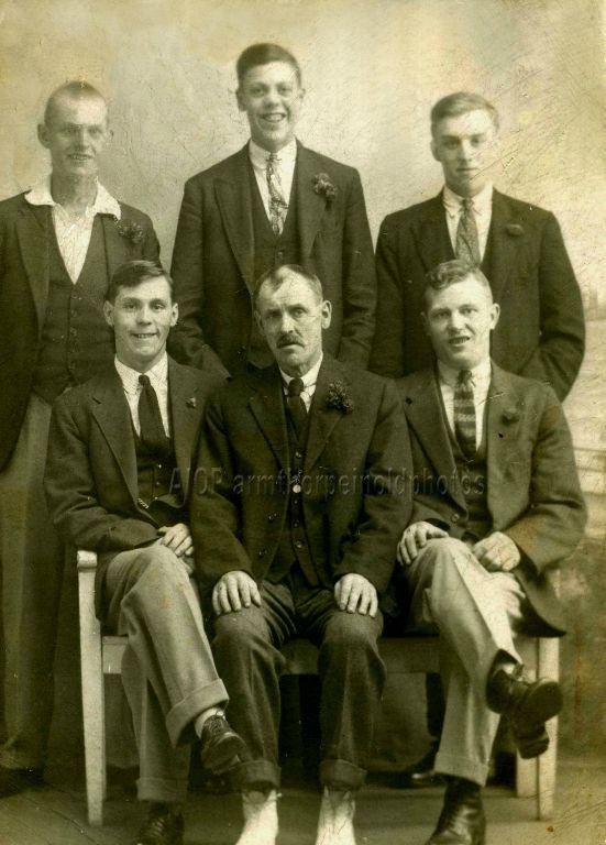 Bates Family & Friends 1929